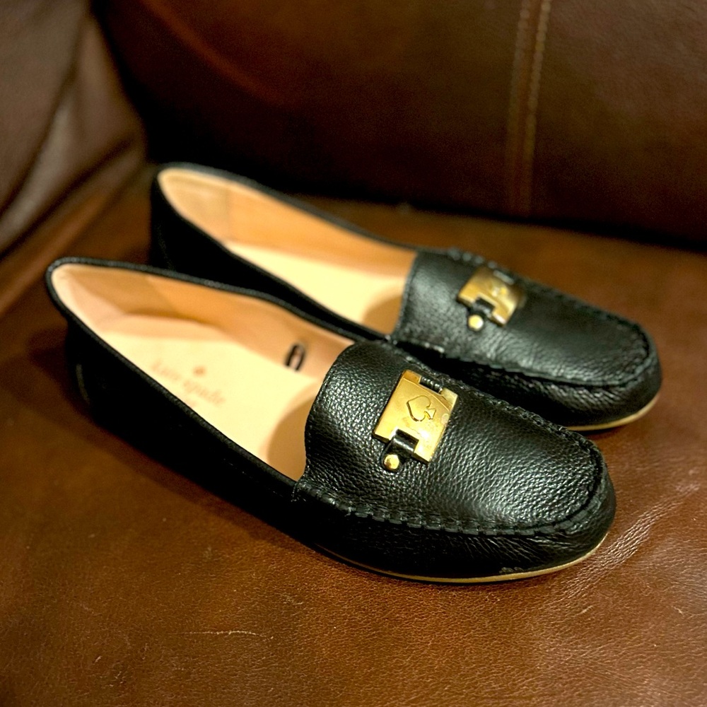Kate Spade Carmen black leather loafer, size 8 - Picture 3 of 7